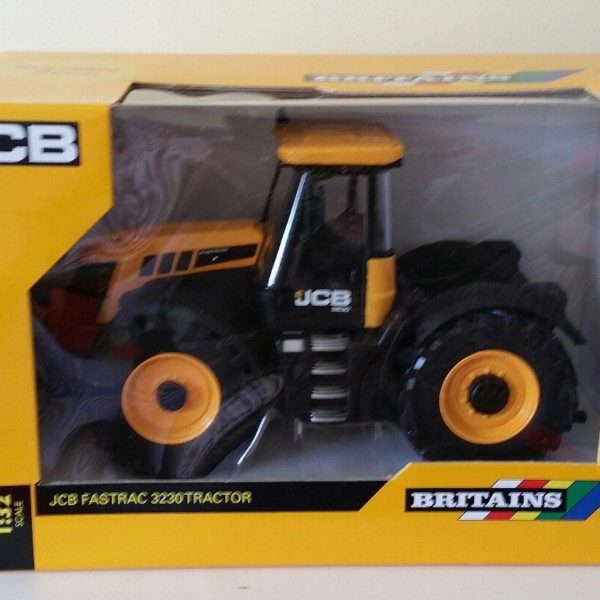 Britains JCB 3230 Fastrac Tractor 1/32 scale